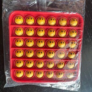 3/$12 💥🆕 Red Yellow Smile/Frown Face | Pop It Red Fidget Sensory Toy | 5480